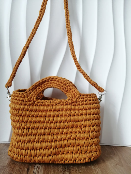 Handtasche / Schultertasche
