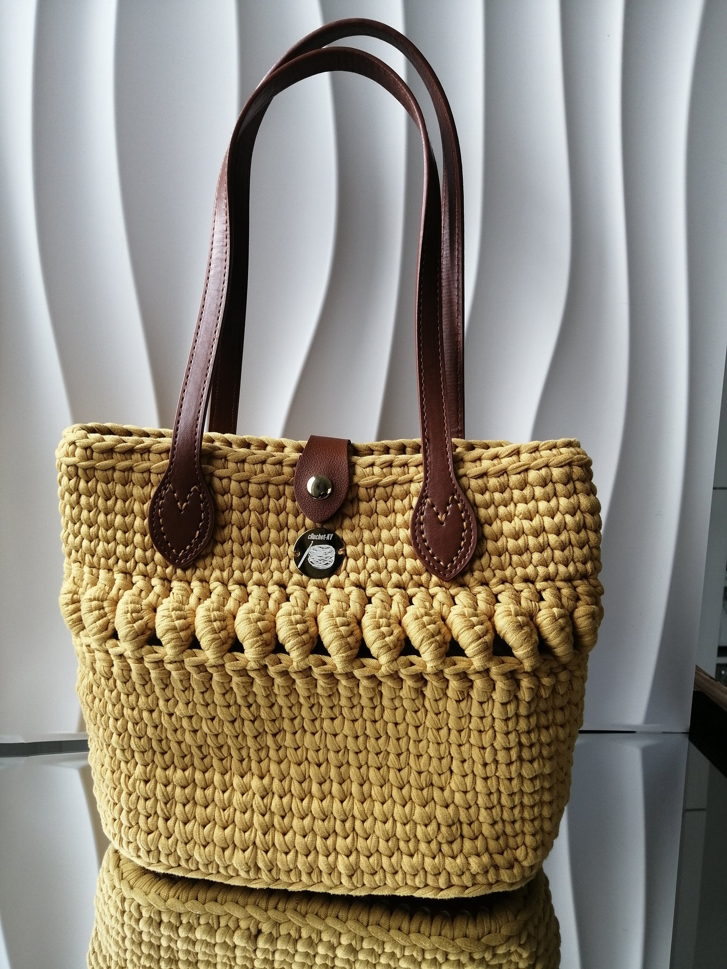 Schultertasche